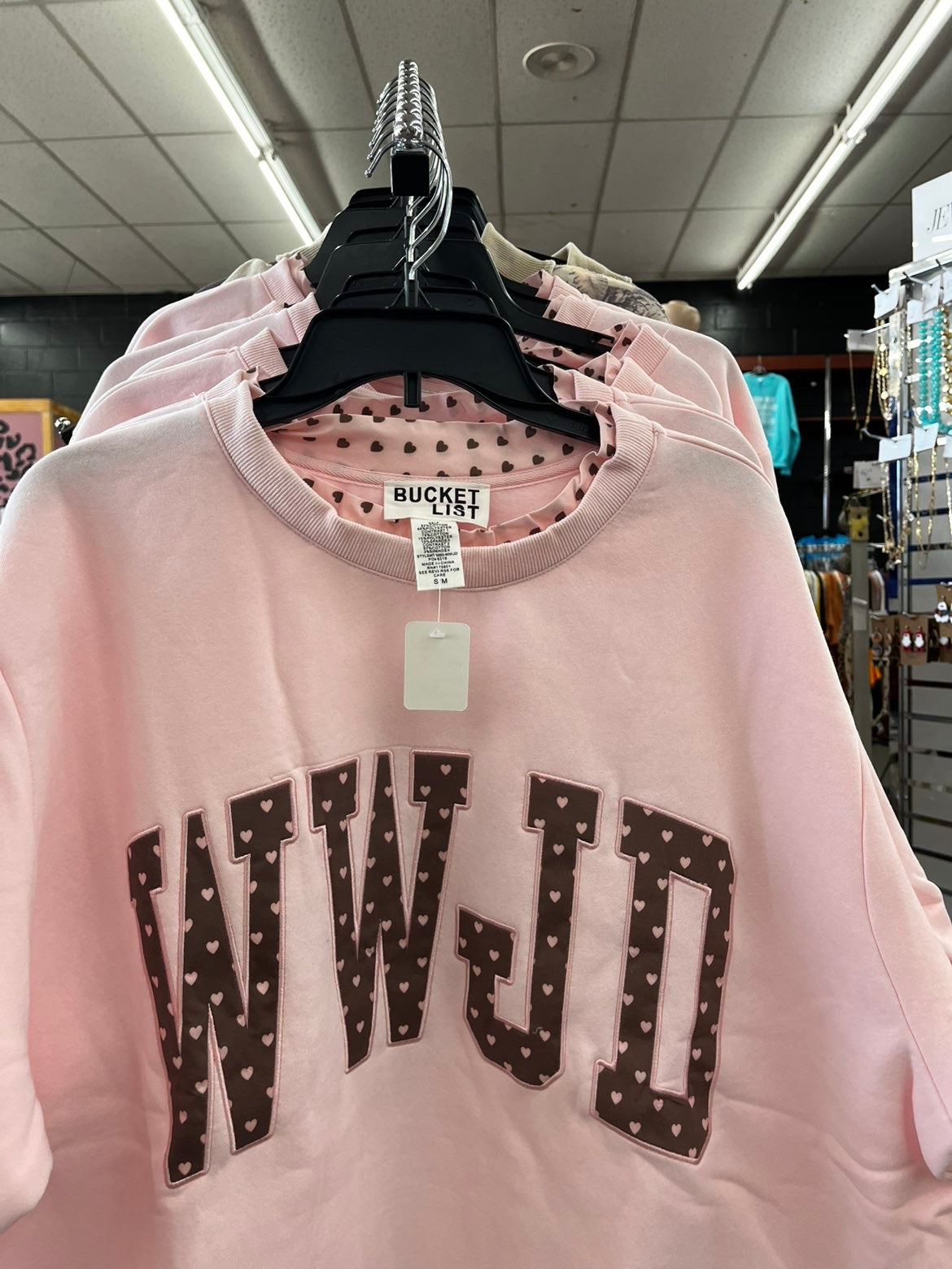 Wwjd heart print mock neck