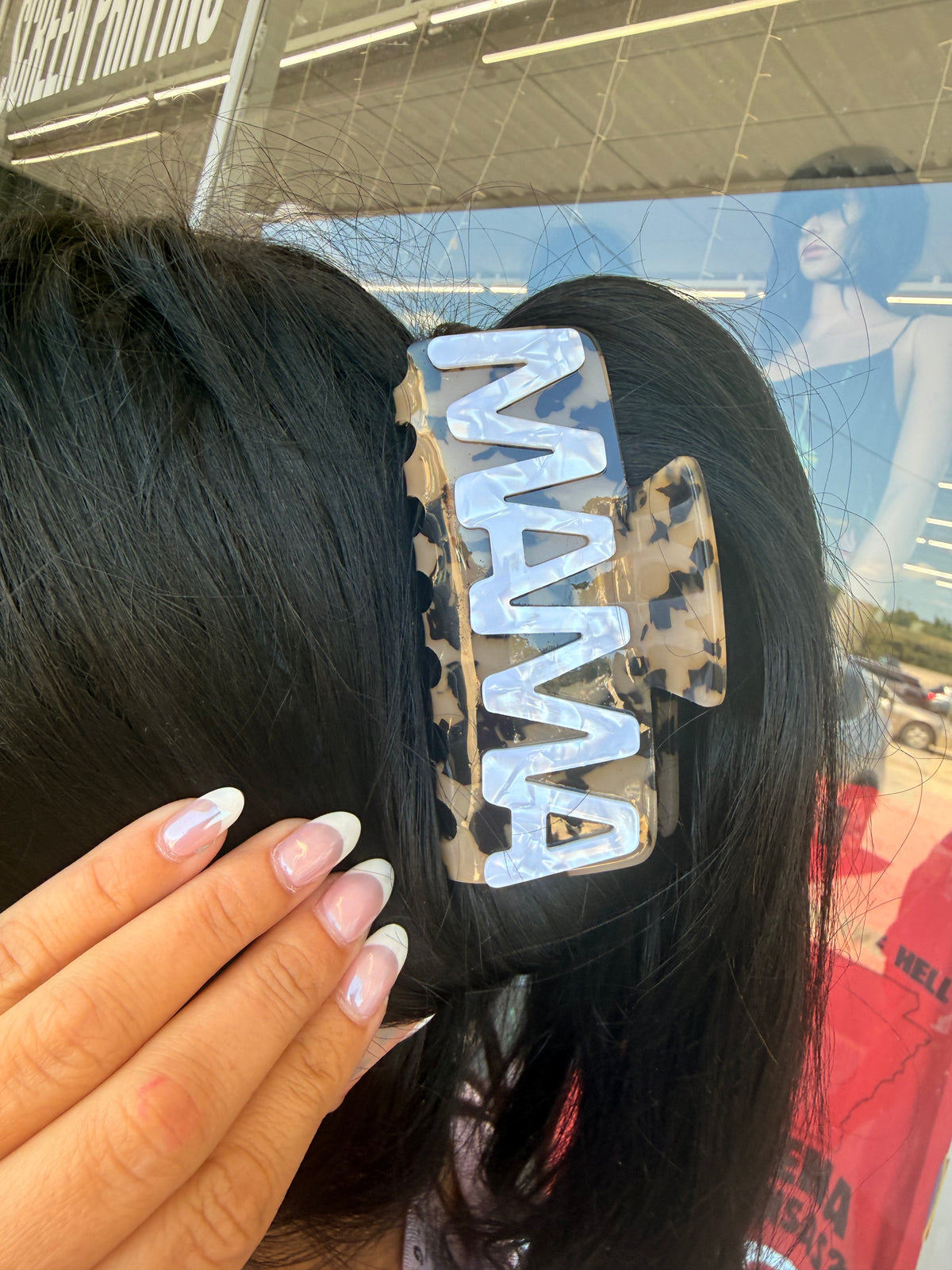 Mama leopard hair claw clip
