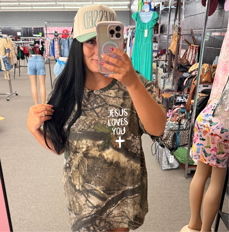 Jesus loves you Christian Camo Tee