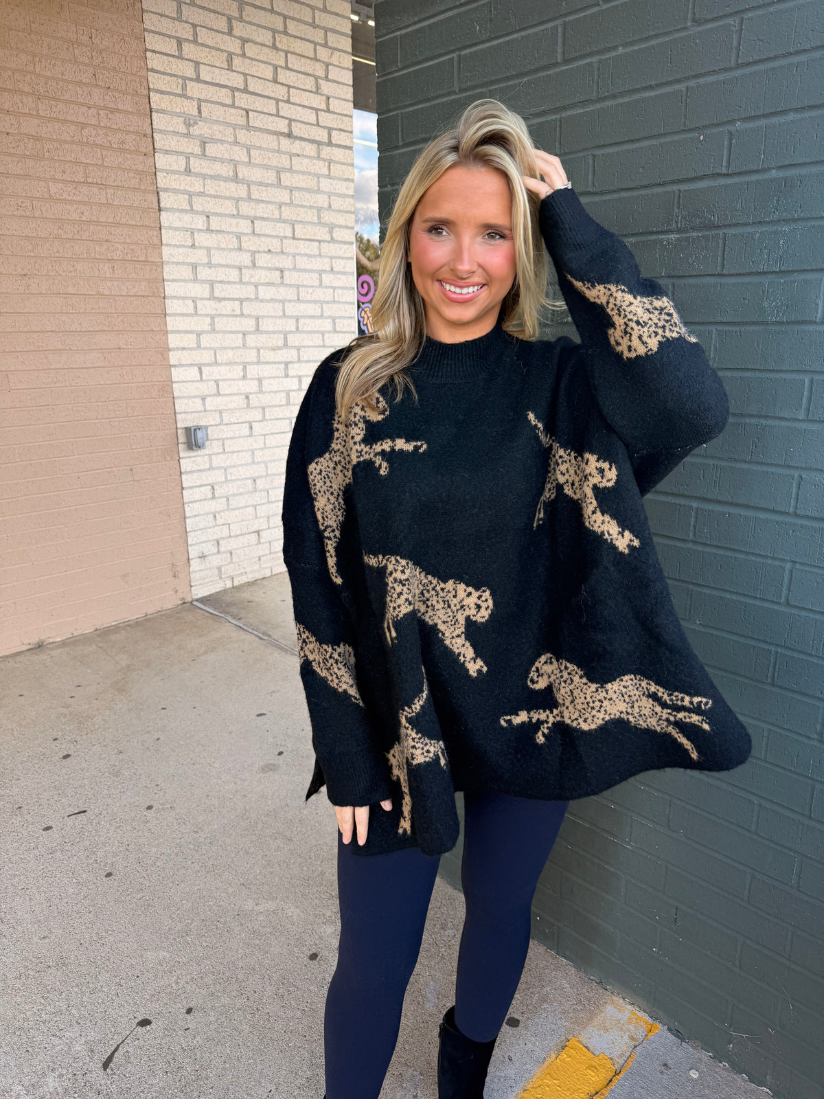 Leopard chic black long sweater