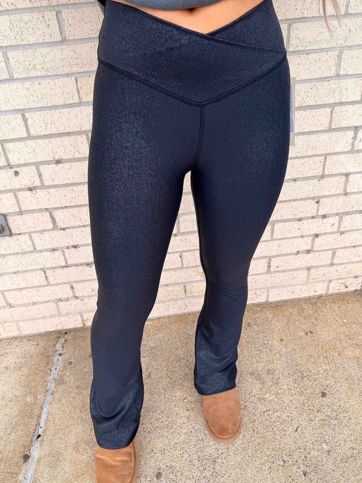 Lookalike leather shimmer flare legging