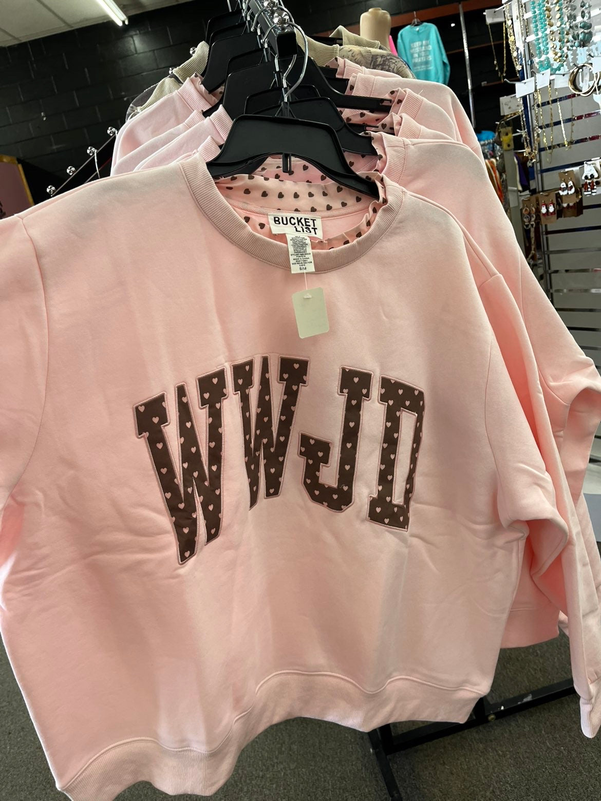 Wwjd heart print mock neck