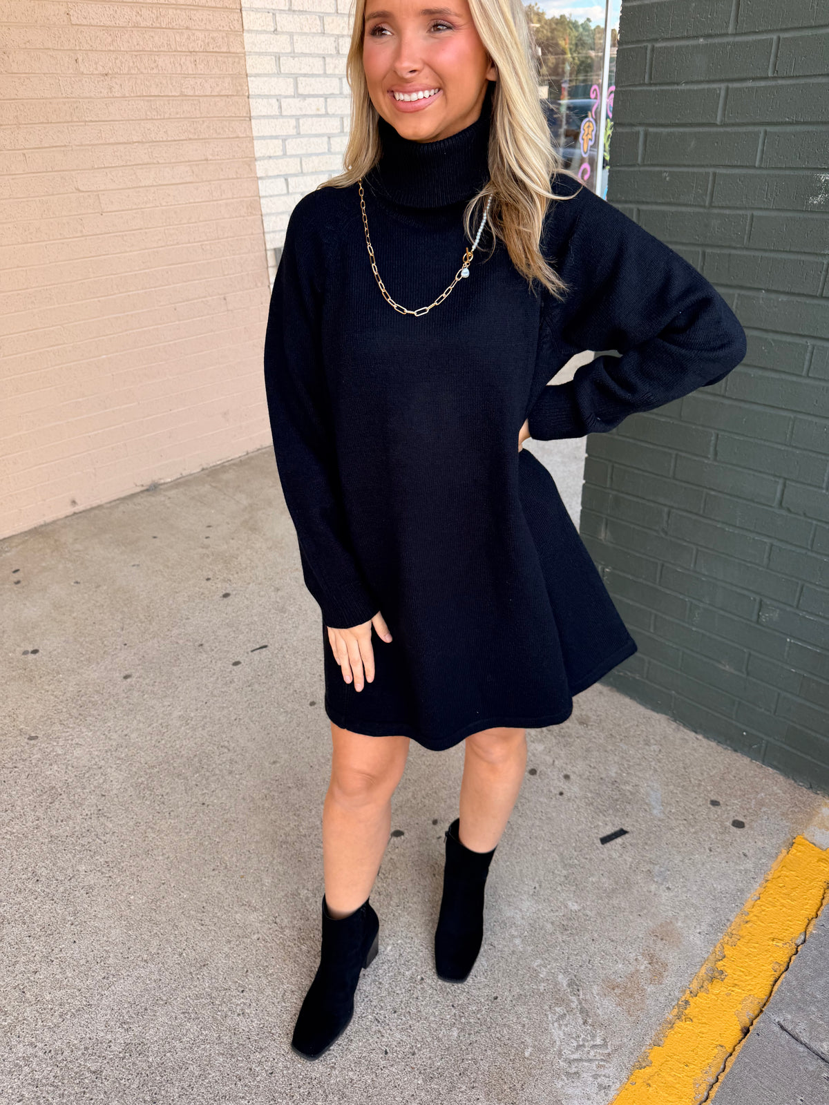 Chic Bevan black sweater dress