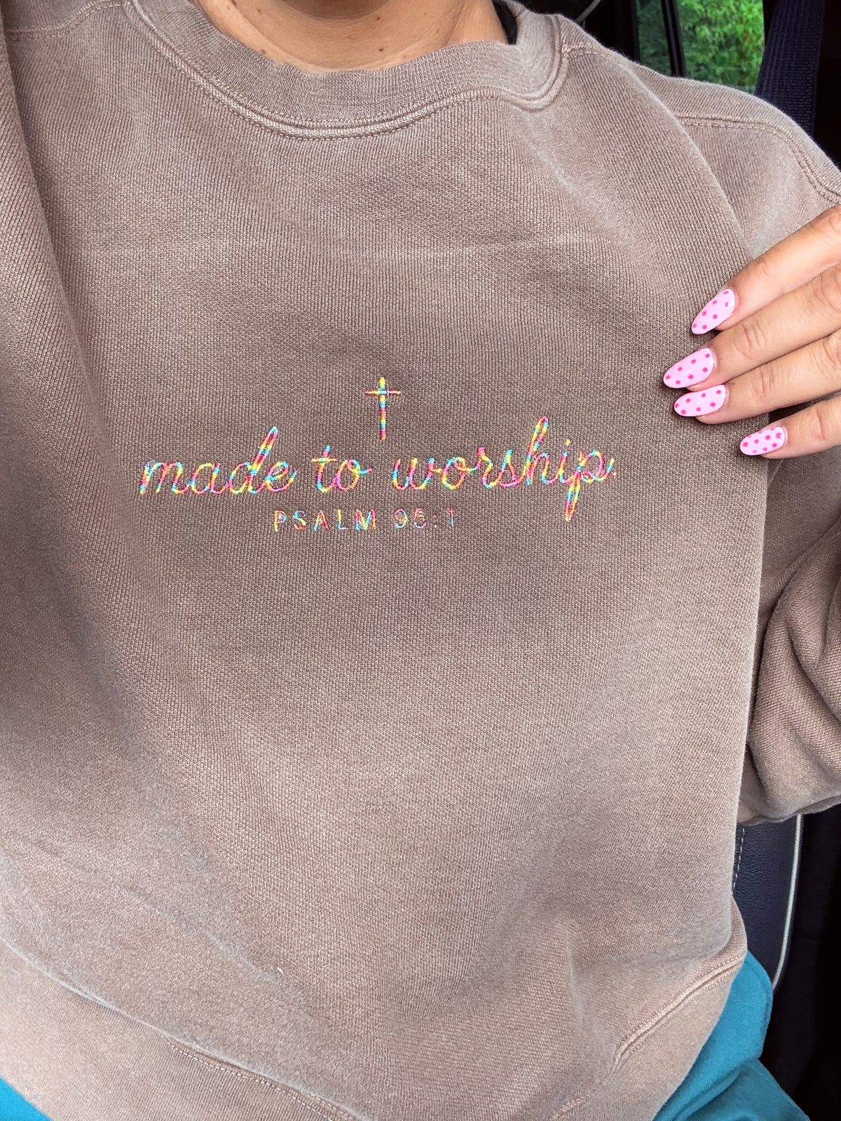 Made to Worship (crop or regular sweatshirt)