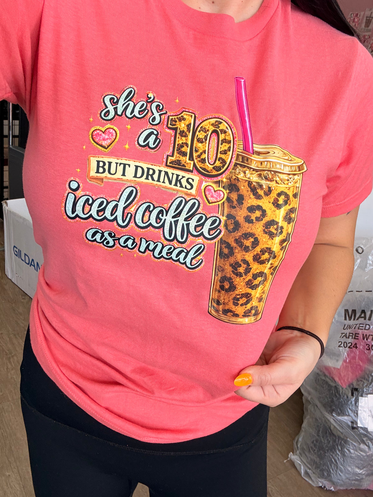 she's a 10 but she drinks iced coffee as a meal leopard coffee tee or sweatshirt