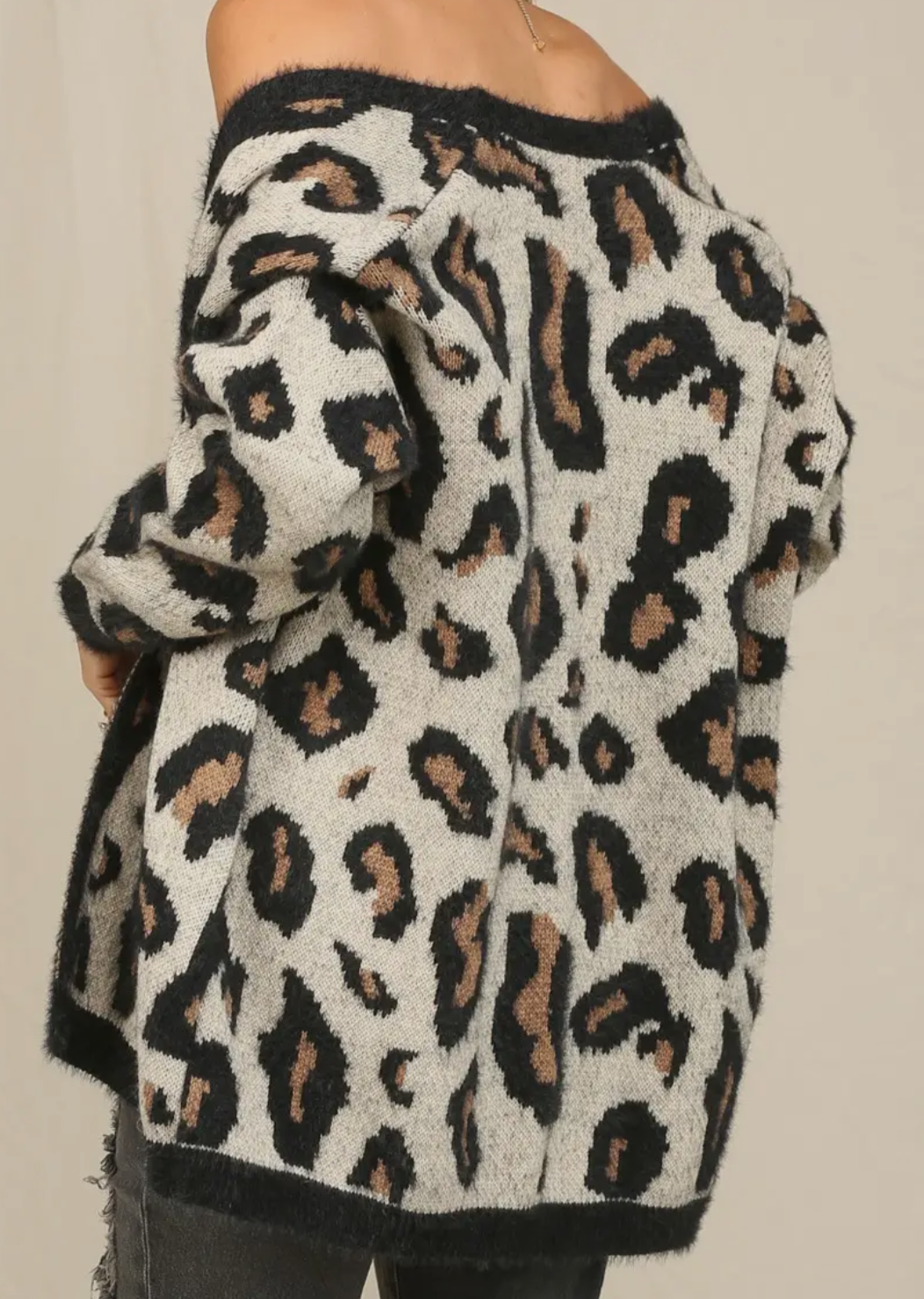 Black leopard cardigan( 2 colors)