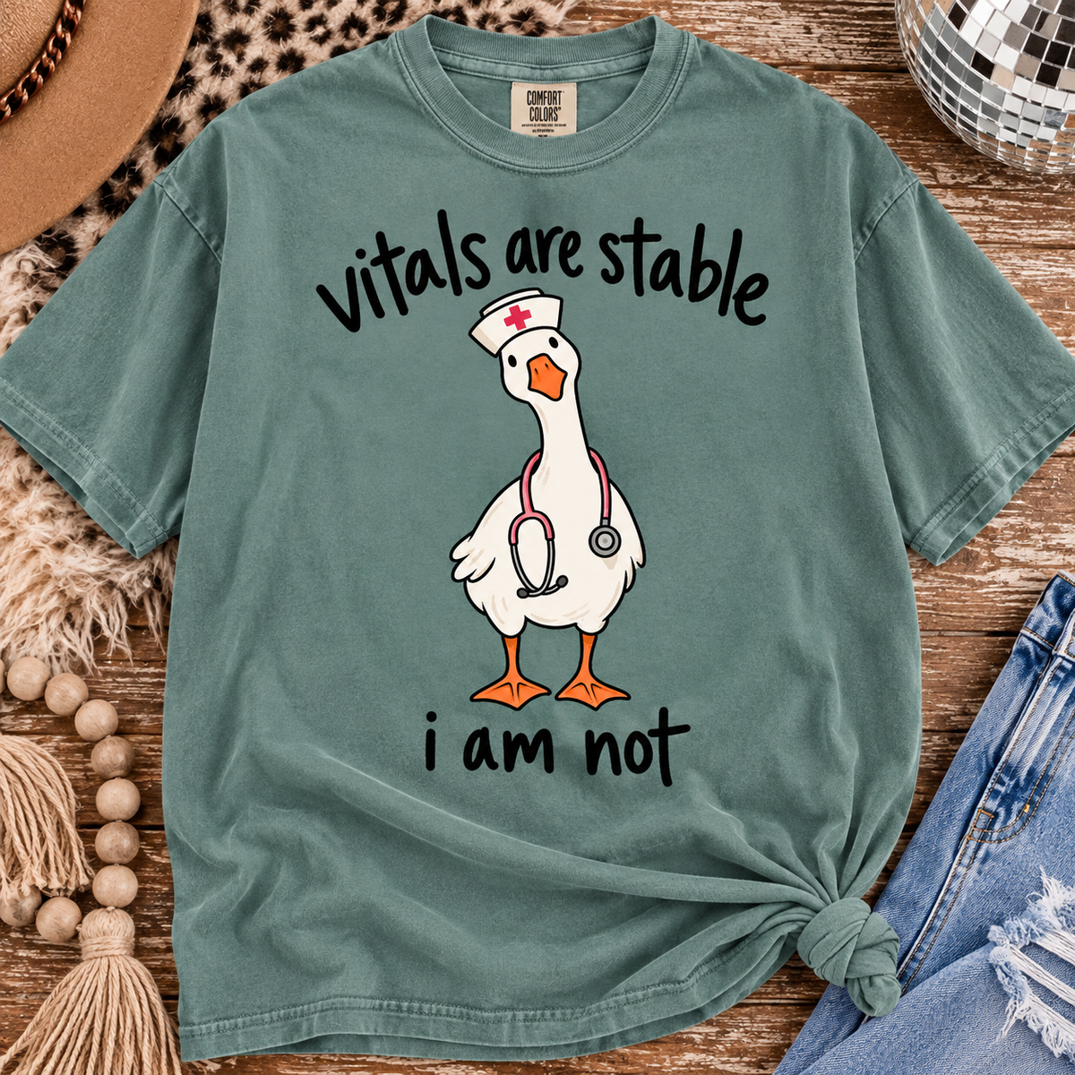 vitals are stable I am not nurse tee or sweatshirt