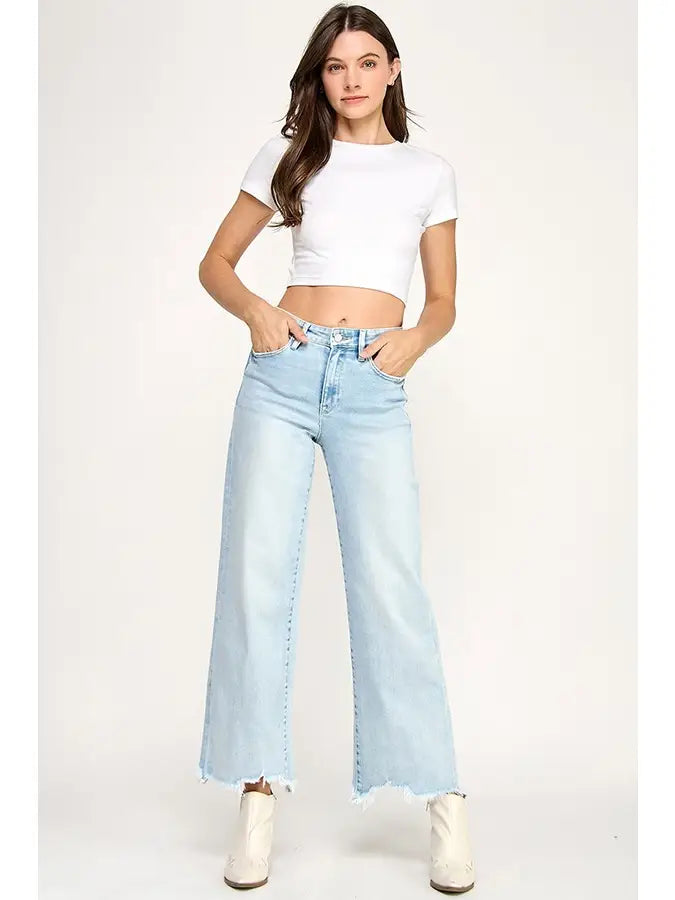 High Rise Super Stretch Wide Leg w/ Destroyed Hem Petrah Light Wash